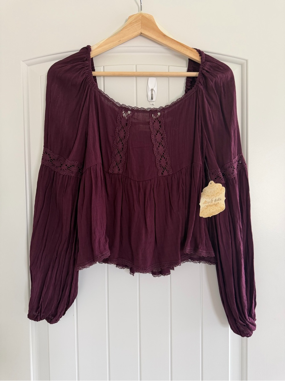 Boho Lace-Paneled Women's Top in Plum